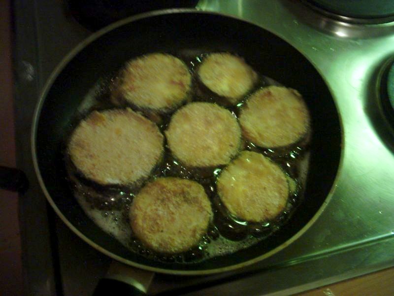 note to self: use your biggest pan next time you fucking idiot note to self: use your biggest pan next time you fucking idiot